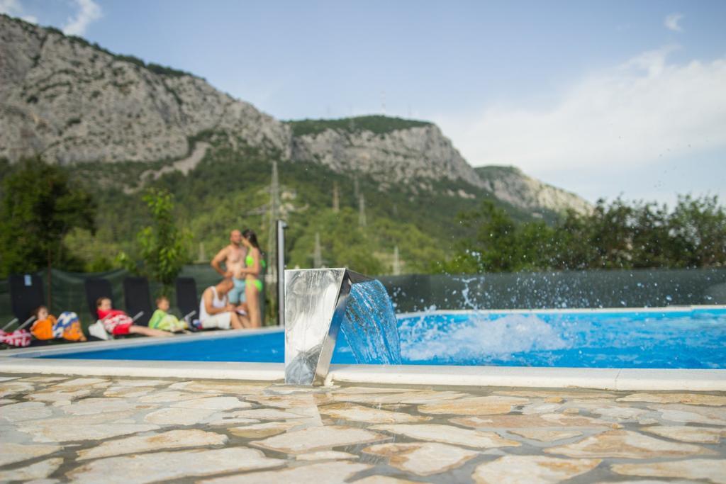 Villa Bubalo Omiš Exterior foto